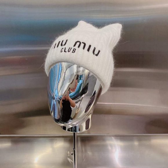 ?✨AUTHENTIC✨?Miu Miu hat main image 5